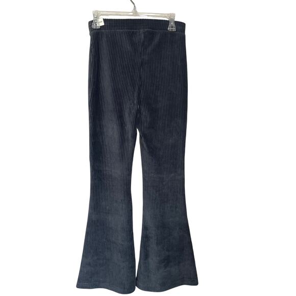 Aerie Ribbed Flare Pants NWT Size Small Gray Soft Stretchy Lounge Yoga Knit - Picture 2 of 9